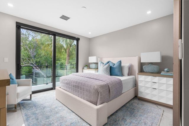 719 SW 11th Street, Fort Lauderdale, FL 33315
