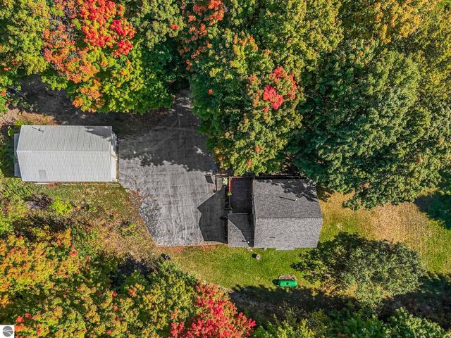 185 N Three Mile Road, Traverse City, MI 49696