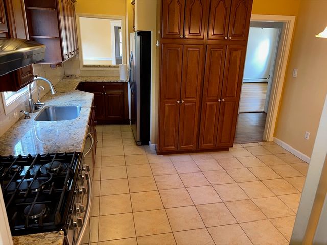 84 Melrose St 1, Arlington, MA 02474