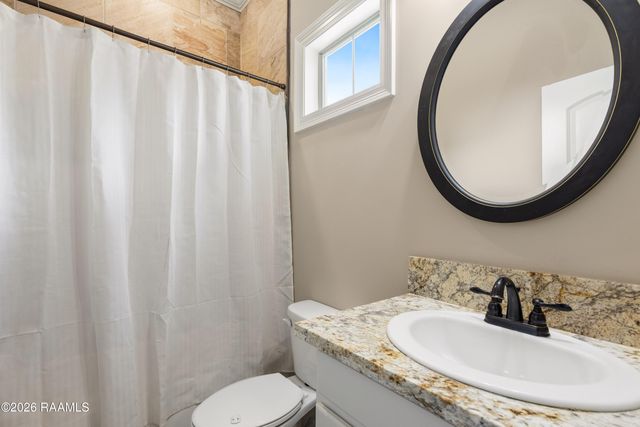 413 Misty Wind Drive, Broussard, LA 70518