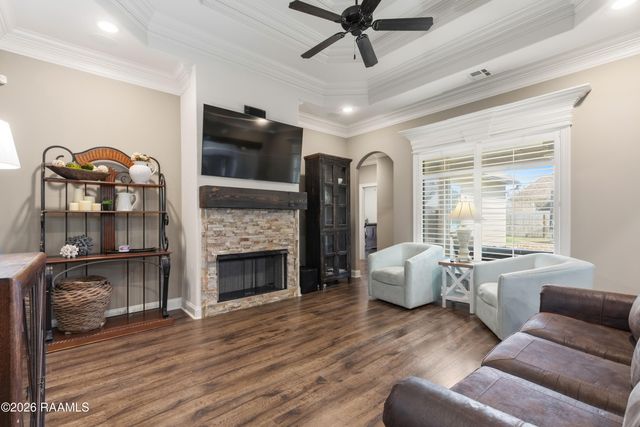 413 Misty Wind Drive, Broussard, LA 70518