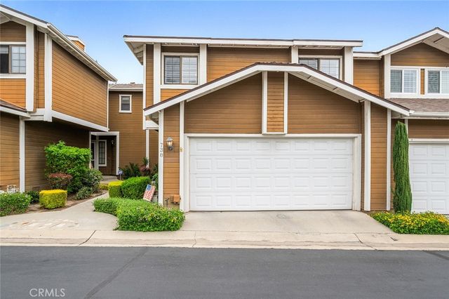 738 Lander, Claremont, CA 91711