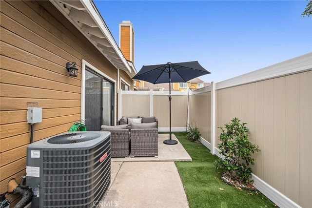 738 Lander, Claremont, CA 91711