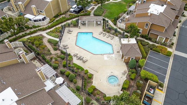 738 Lander, Claremont, CA 91711