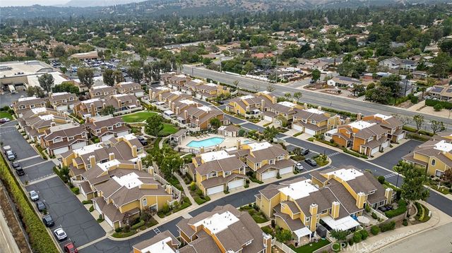 738 Lander, Claremont, CA 91711