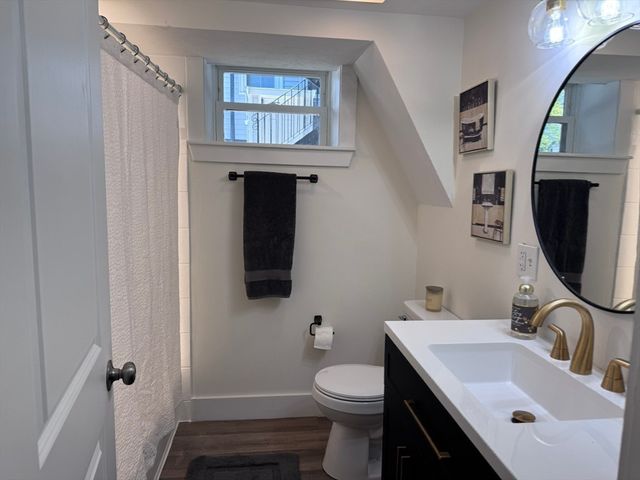 40 Highland Ave 8, Somerville, MA 02143