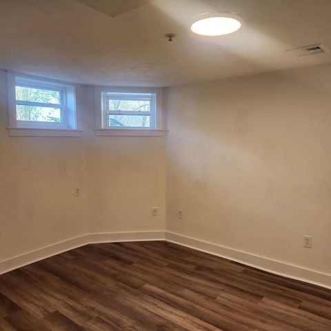 40 Highland Ave 8, Somerville, MA 02143