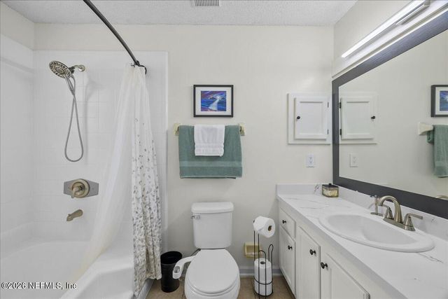 11179 BENTLEY TRACE Lane E, Jacksonville, FL 32257