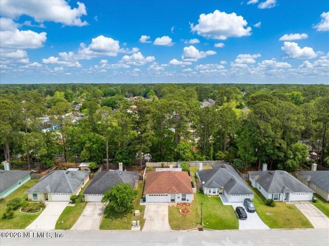 11179 BENTLEY TRACE Lane E, Jacksonville, FL 32257