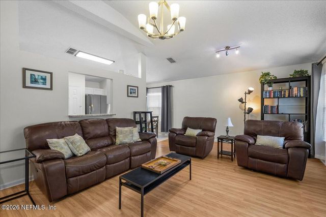 11179 BENTLEY TRACE Lane E, Jacksonville, FL 32257