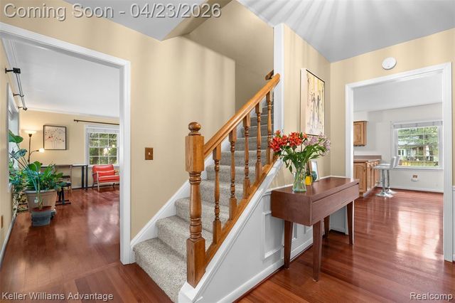 348 Willow Tree Lane, Rochester Hills, MI 48306