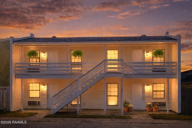 104 Briarcliff Drive, Youngsville, LA 70592