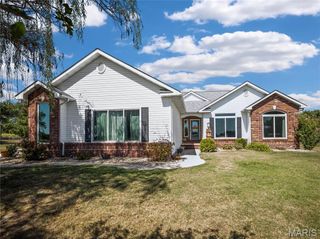 7853 Lebanon Road, Troy, IL 62294