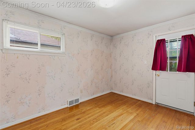 9538 Hazelton, Redford Charter Township, MI 48239