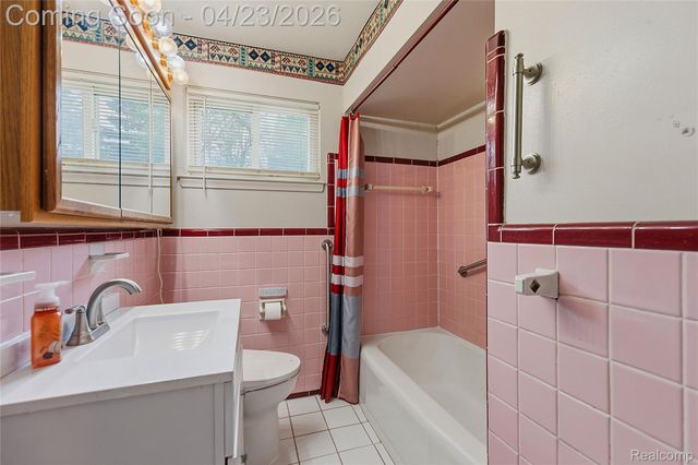 9538 Hazelton, Redford Charter Township, MI 48239