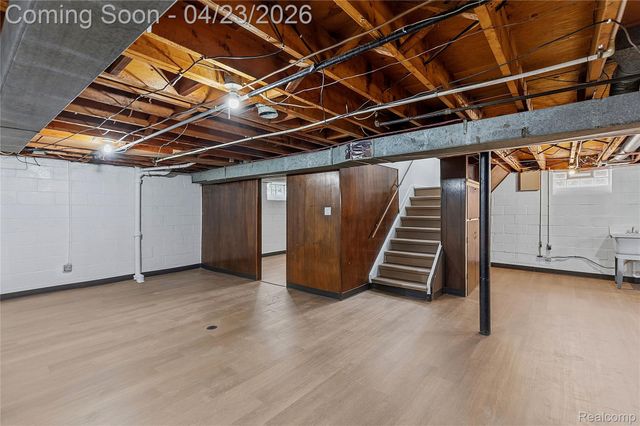 9538 Hazelton, Redford Charter Township, MI 48239