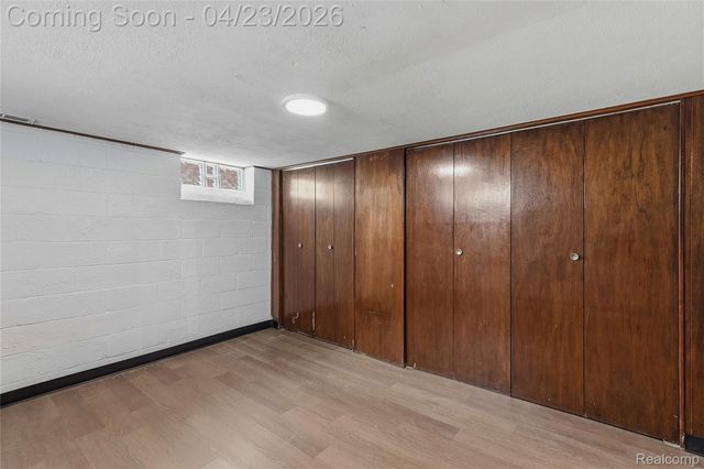 9538 Hazelton, Redford Charter Township, MI 48239