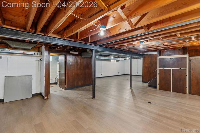 9538 Hazelton, Redford Charter Township, MI 48239