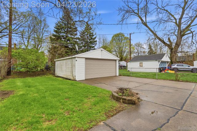 9538 Hazelton, Redford Charter Township, MI 48239