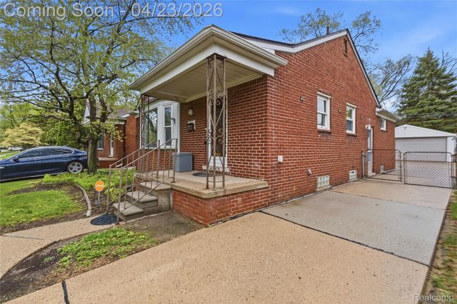 9538 Hazelton, Redford Charter Township, MI 48239