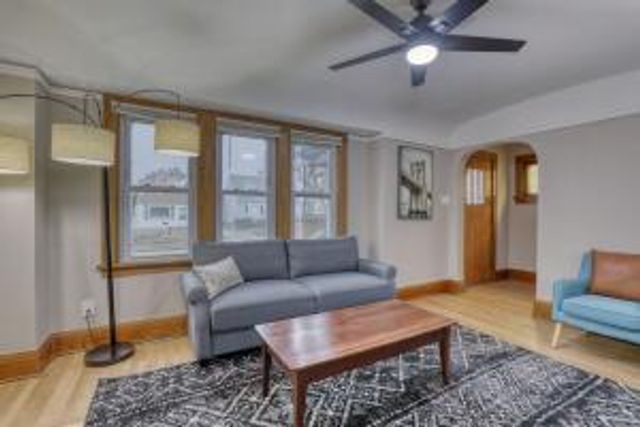 2338 S 98th STREET, West Allis, WI 53227