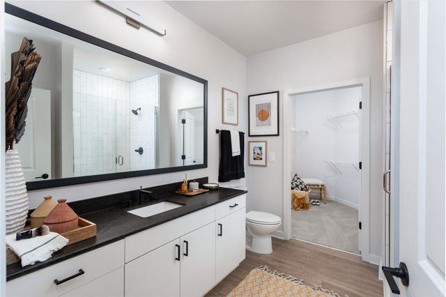 2403 Mall Drive B1, North Charleston, SC 29406