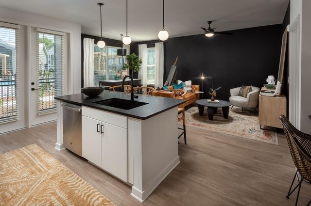 2403 Mall Drive B1, North Charleston, SC 29406