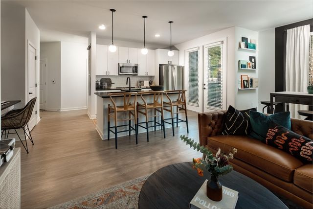 2403 Mall Drive B1, North Charleston, SC 29406