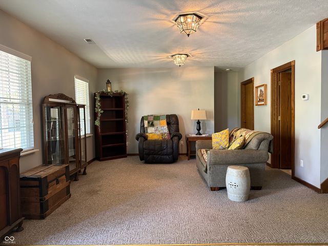 9645 N County Road 75 W, Westport, IN 47283