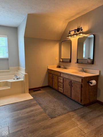 9645 N County Road 75 W, Westport, IN 47283