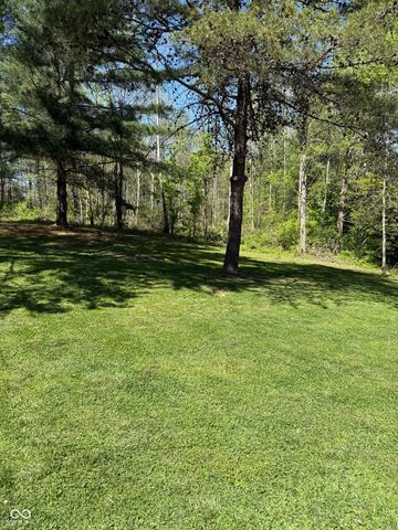 9645 N County Road 75 W, Westport, IN 47283