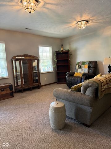 9645 N County Road 75 W, Westport, IN 47283