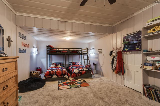 107 W SOUTHLAND AVENUE, Electra, TX 76360