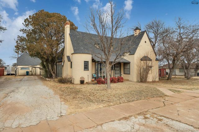 107 W SOUTHLAND AVENUE, Electra, TX 76360