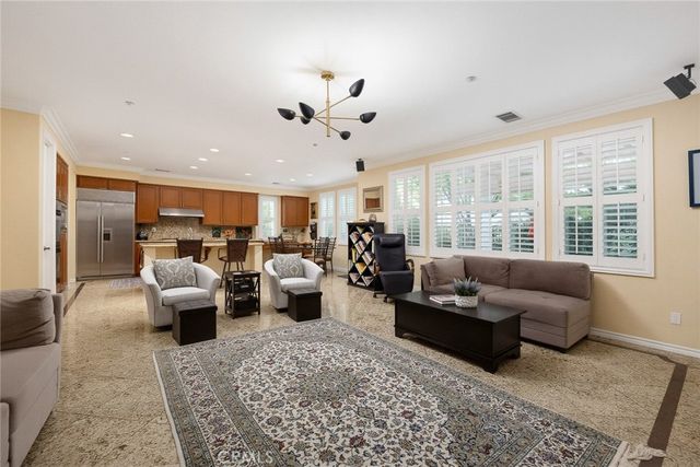 2738 Sleepy Hollow, Glendale, CA 91206