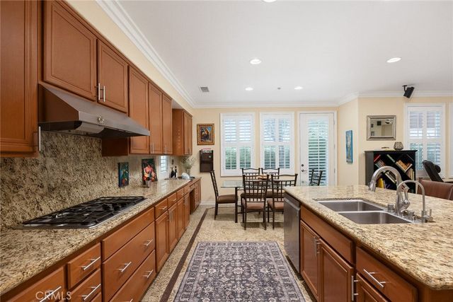 2738 Sleepy Hollow, Glendale, CA 91206