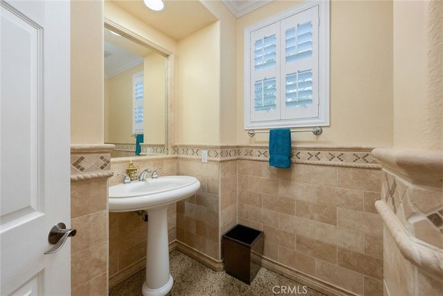 2738 Sleepy Hollow, Glendale, CA 91206