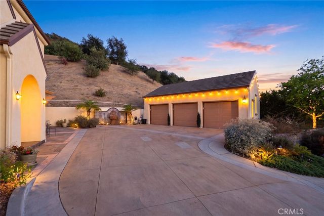 2738 Sleepy Hollow, Glendale, CA 91206