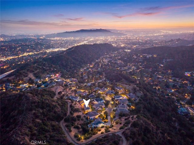 2738 Sleepy Hollow, Glendale, CA 91206
