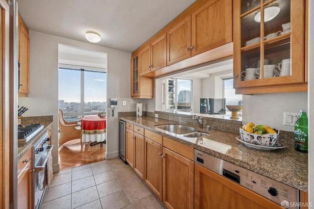 765 Market Street 22G, San Francisco, CA 94103