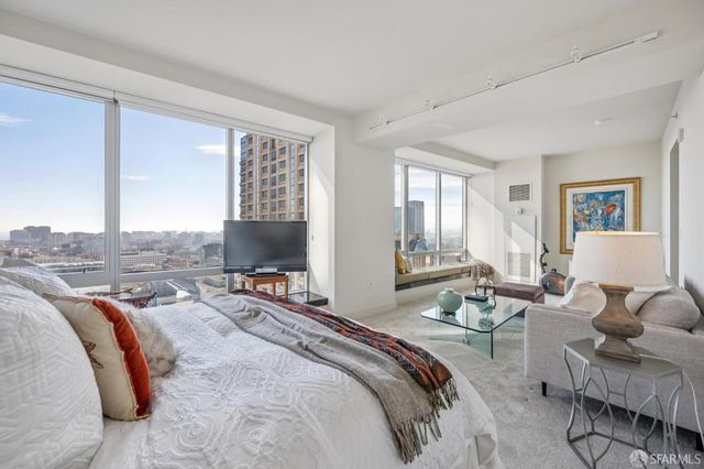 765 Market Street 22G, San Francisco, CA 94103