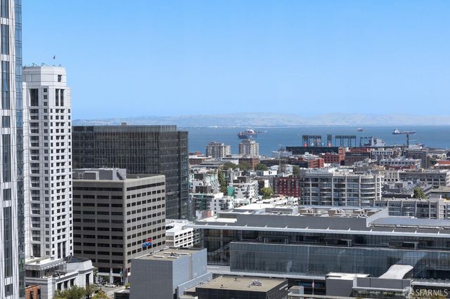 765 Market Street 22G, San Francisco, CA 94103