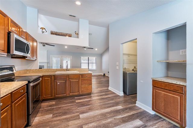 515 COLUMBUS AVENUE, Orange City, FL 32763
