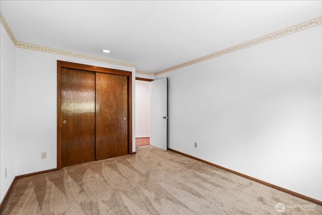 809 Spruce Place, Edmonds, WA 98020