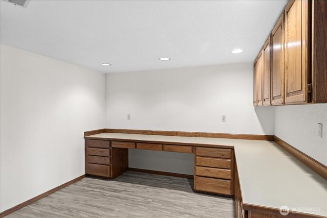 809 Spruce Place, Edmonds, WA 98020