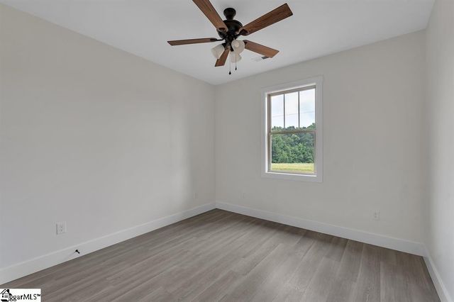 537 Bill Lattimore Road, Chesnee, SC 29323