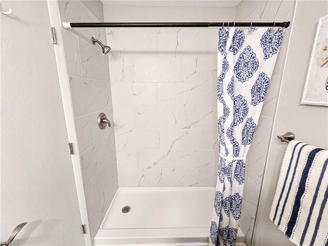 670 Rivers RCH, Virginia Beach, VA 23452