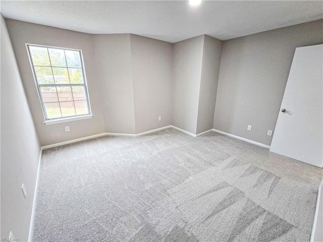 670 Rivers RCH, Virginia Beach, VA 23452