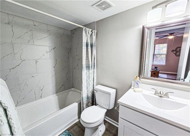 670 Rivers RCH, Virginia Beach, VA 23452