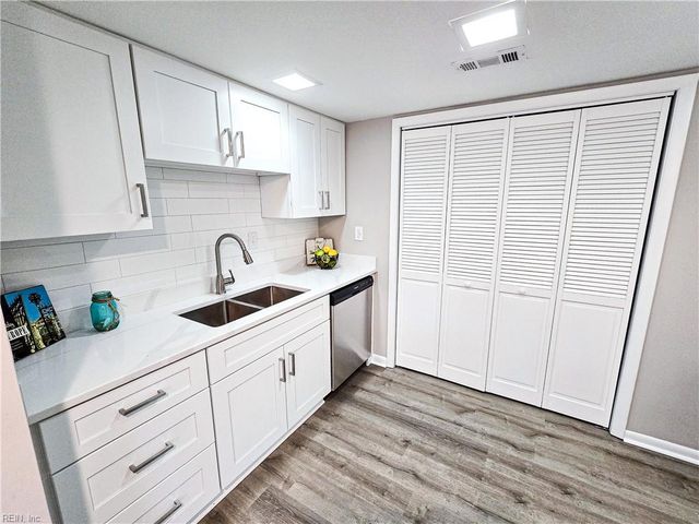 670 Rivers RCH, Virginia Beach, VA 23452